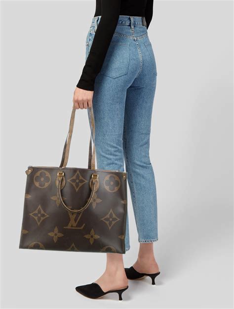 onthego gm louis vuitton price|louis vuitton monogram gm.